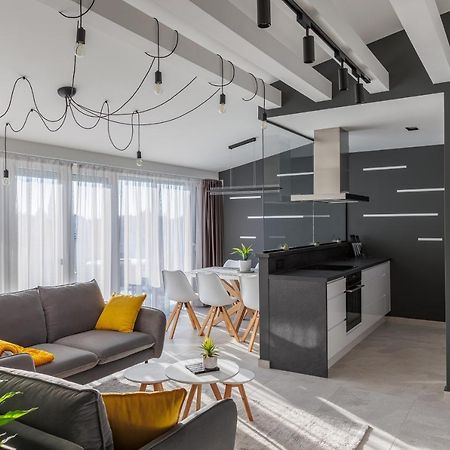 Noir Hotel - Penthouse Apartman Segedín Exteriér fotografie
