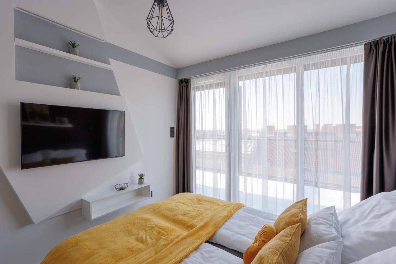 Noir Hotel - Penthouse Apartman Segedín Exteriér fotografie