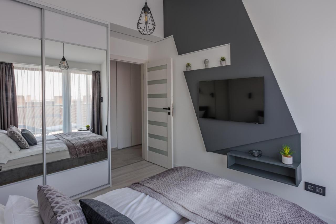 Noir Hotel - Penthouse Apartman Segedín Exteriér fotografie